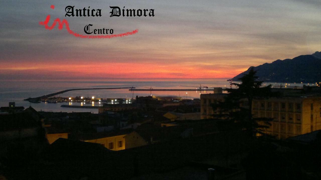 Antica Dimora In Centro Apartment Салерно Екстериор снимка